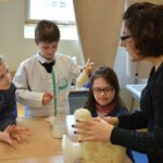 Confection de marionettes